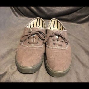 Men’s Gray TOMS Sneakers - Size 10